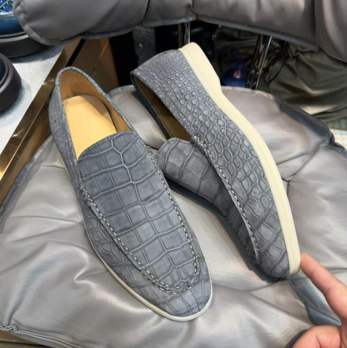 Men’s Luxury Crocodile-Pattern Leather Loafers